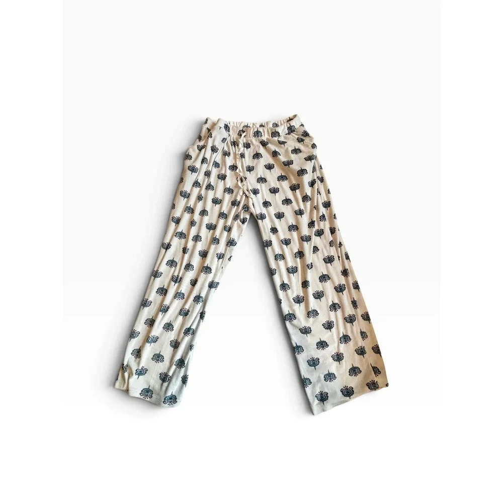 Croft & Barrow Pajama Pants XL White Medallion Print Soft Loungewear NWOT